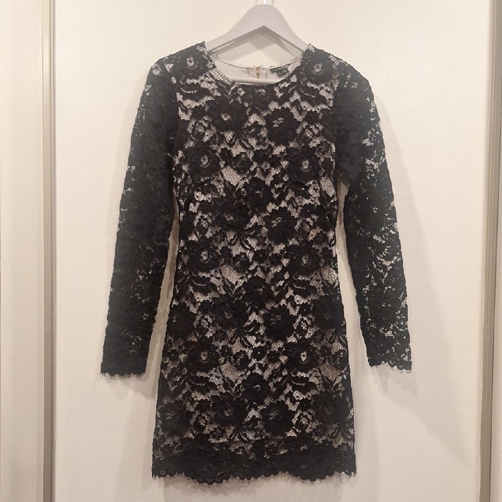 Theory Black Sheath Dress Long Sleeve Crew Neck